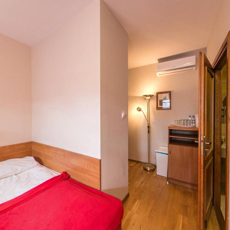 Apartamenty Kajzer Krakau Kamer foto