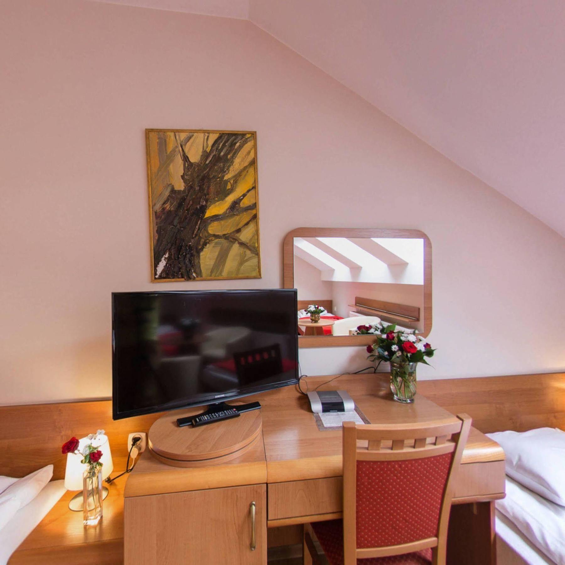 Apartamenty Kajzer Krakau Buitenkant foto