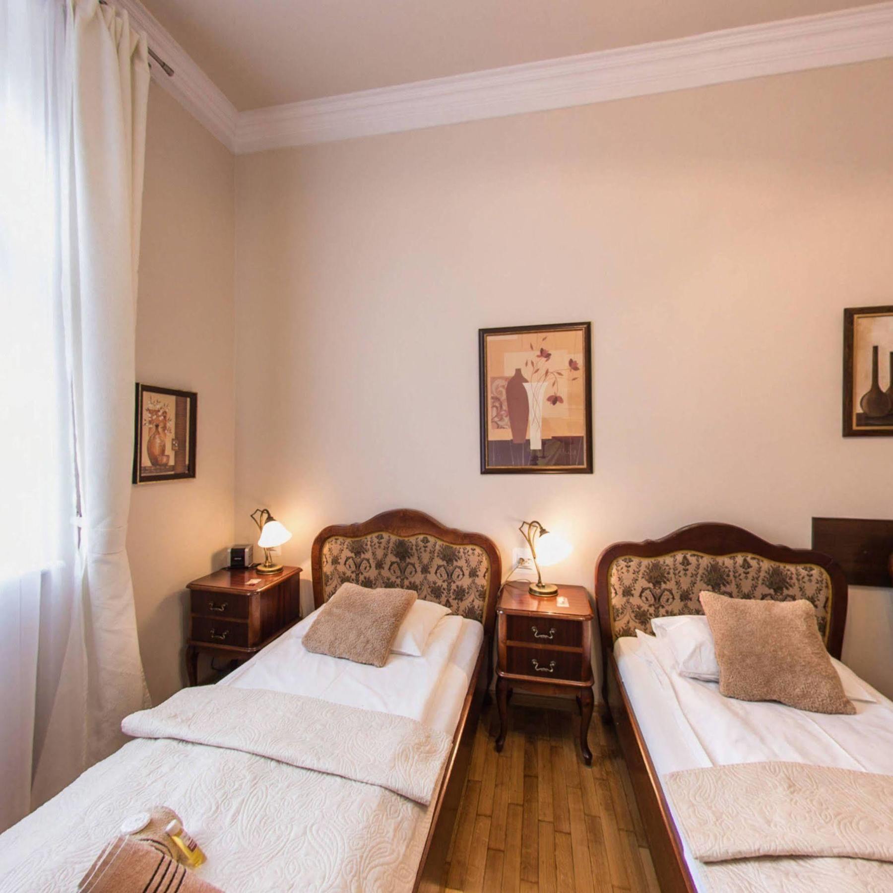Apartamenty Kajzer Krakau Buitenkant foto