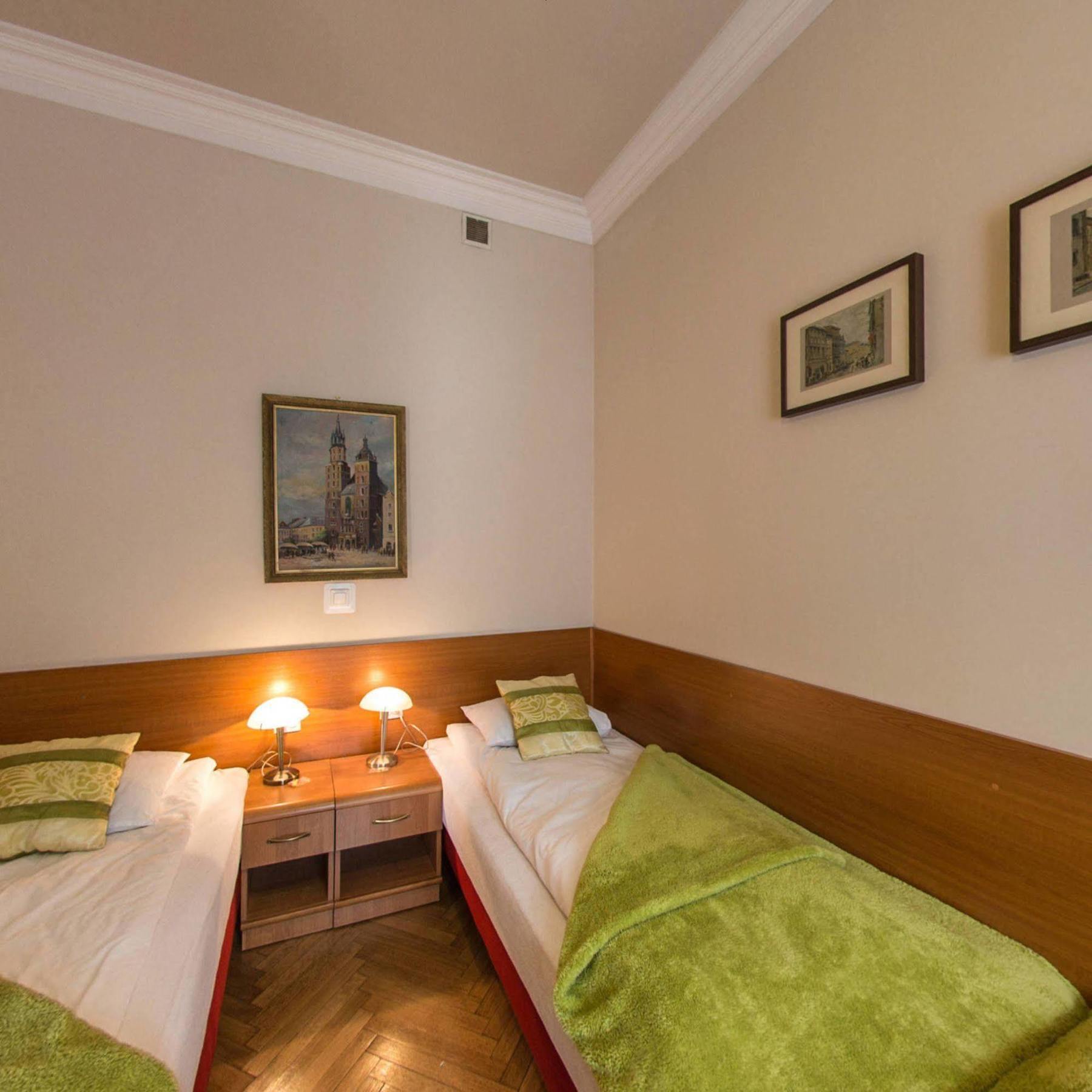 Apartamenty Kajzer Krakau Buitenkant foto
