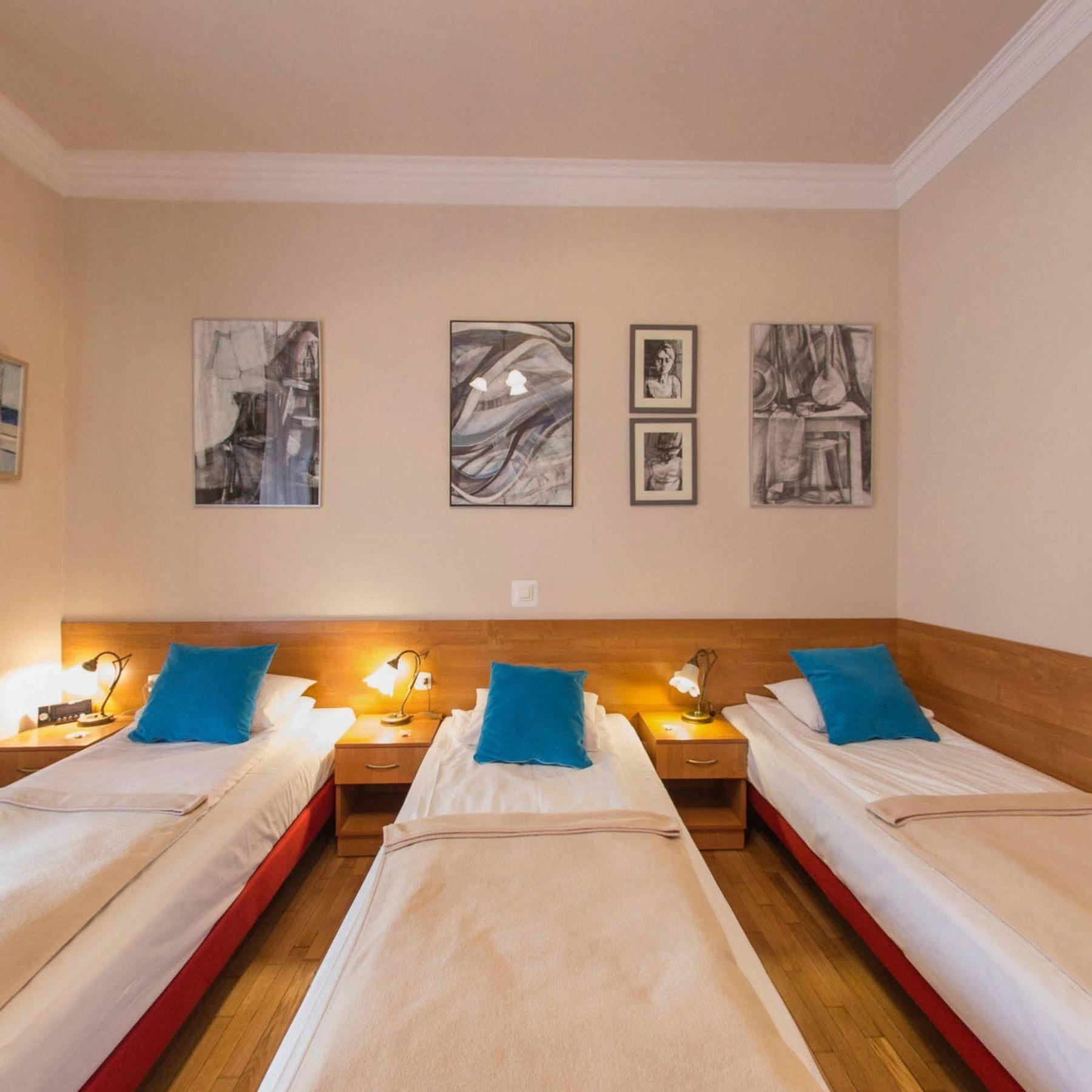 Apartamenty Kajzer Krakau Buitenkant foto